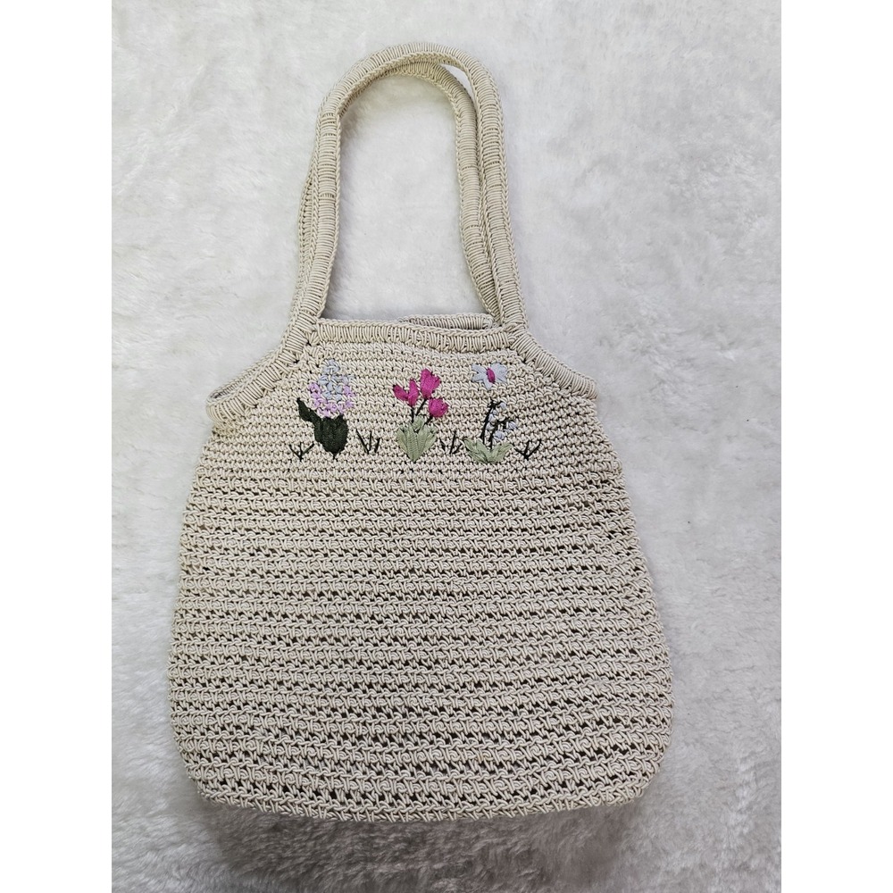 Vintage Kathie Lee Macrame Style Floral Embroidered Purse 9" X 8"‎